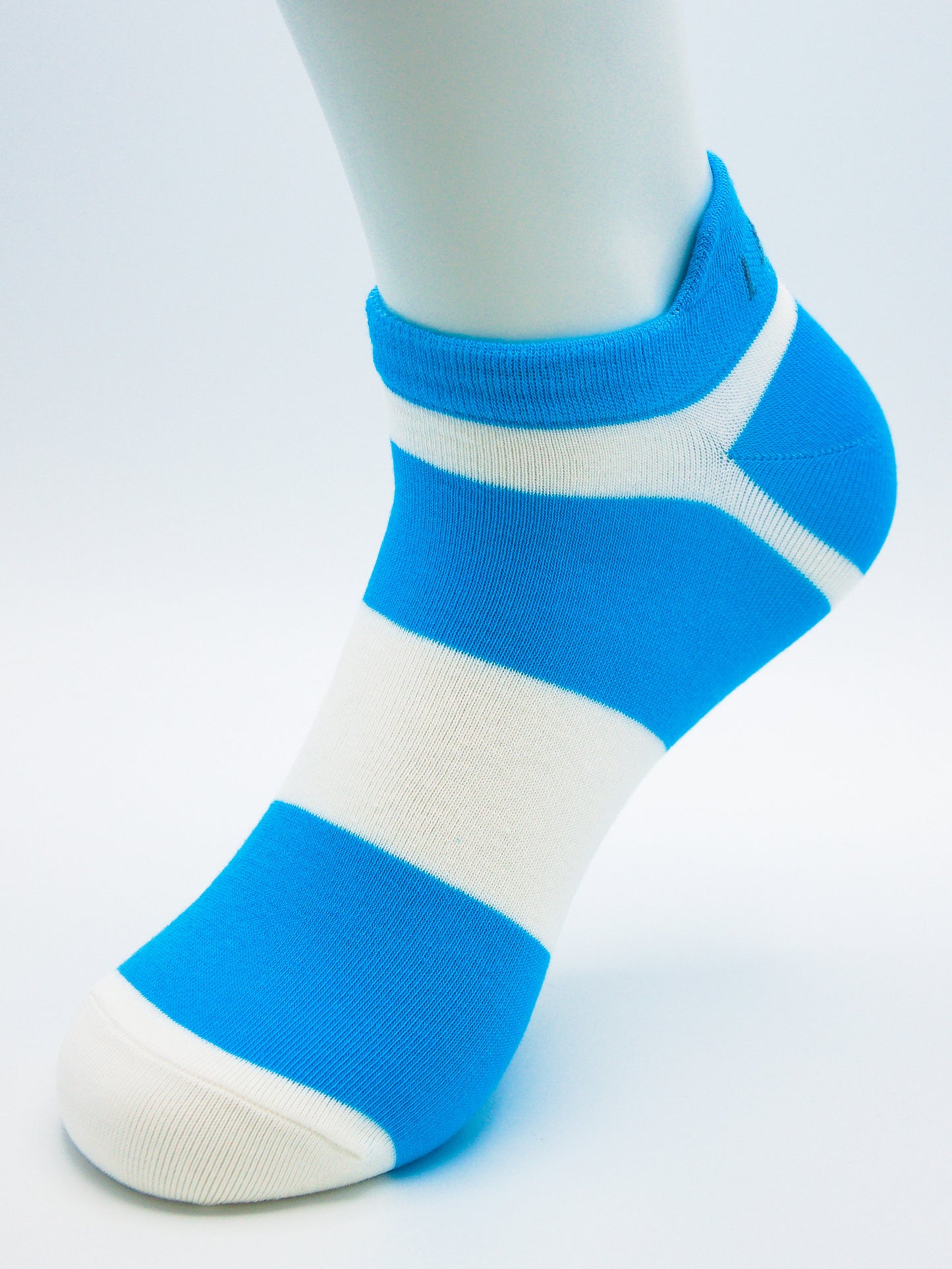 Sneaker Socken Blau-Weiß aus gekämmter Baumwolle im 3er Pack